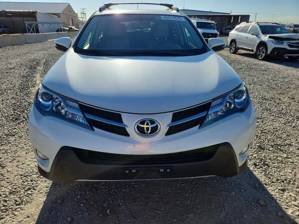 2015 TOYOTA RAV4 LIMITED  