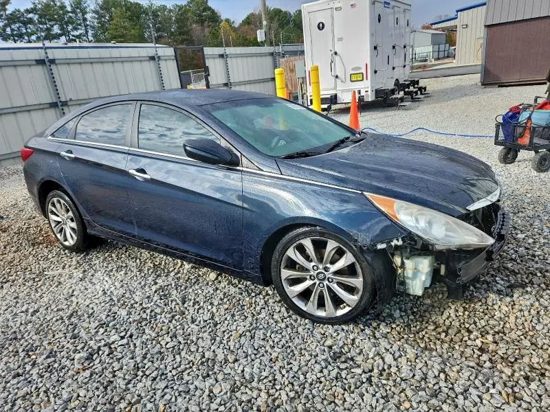 2011 HYUNDAI SONATA SE  