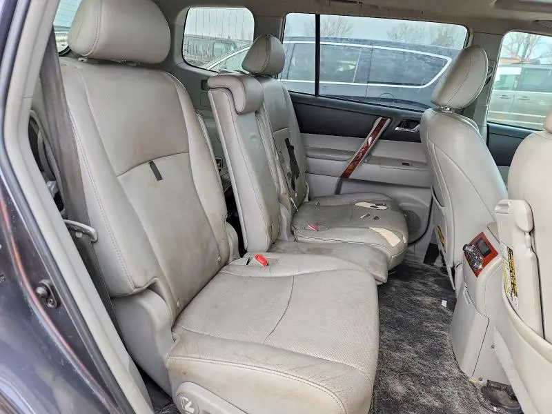 2012 TOYOTA HIGHLANDER LIMITED  