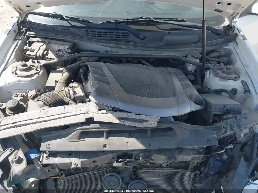 2013 HYUNDAI GENESIS 3.8 TRACK