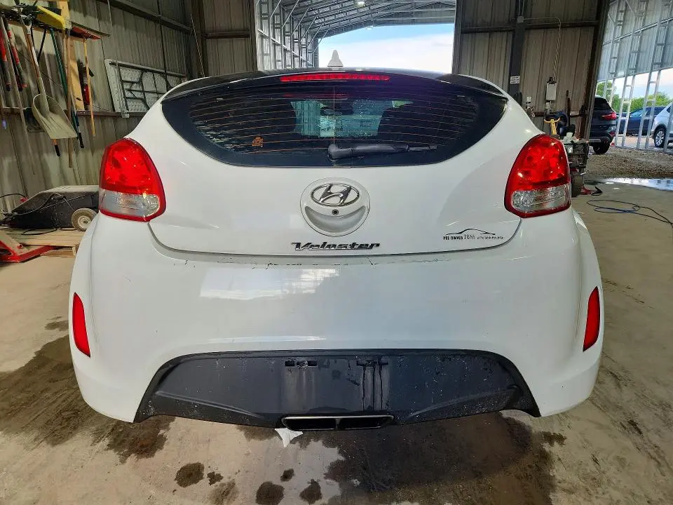 2016 HYUNDAI VELOSTER BASE  