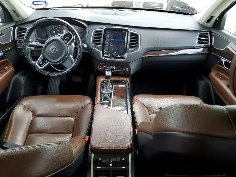 2019 VOLVO XC90 T6 MOMENTUM  