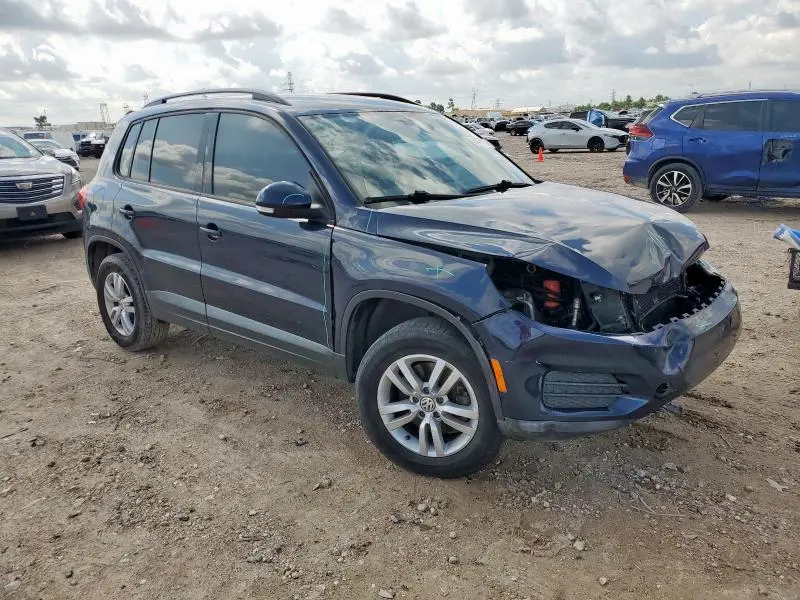 2016 VOLKSWAGEN TIGUAN S  