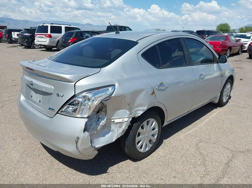 2013 NISSAN VERSA 1.6 SV