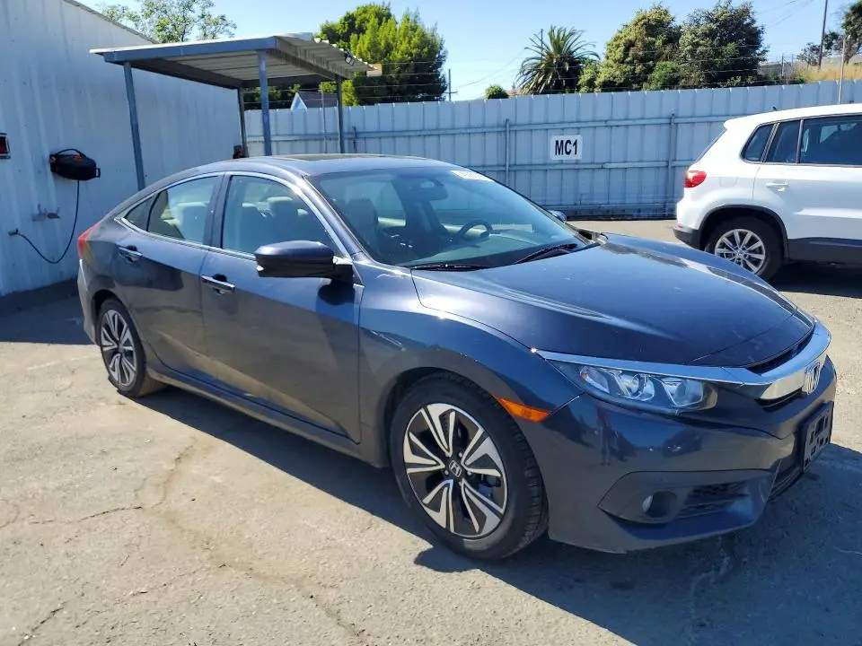 2018 HONDA CIVIC EX  