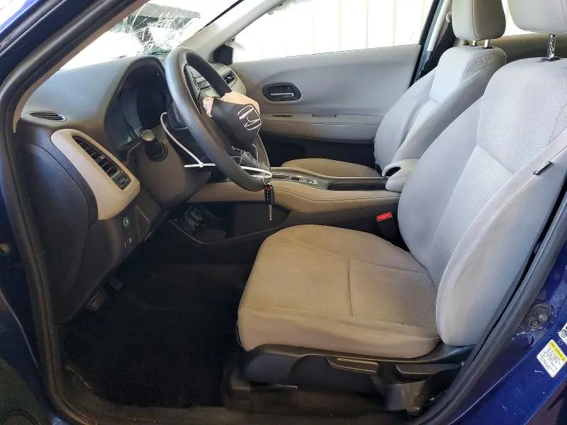 2016 HONDA HR-V LX  