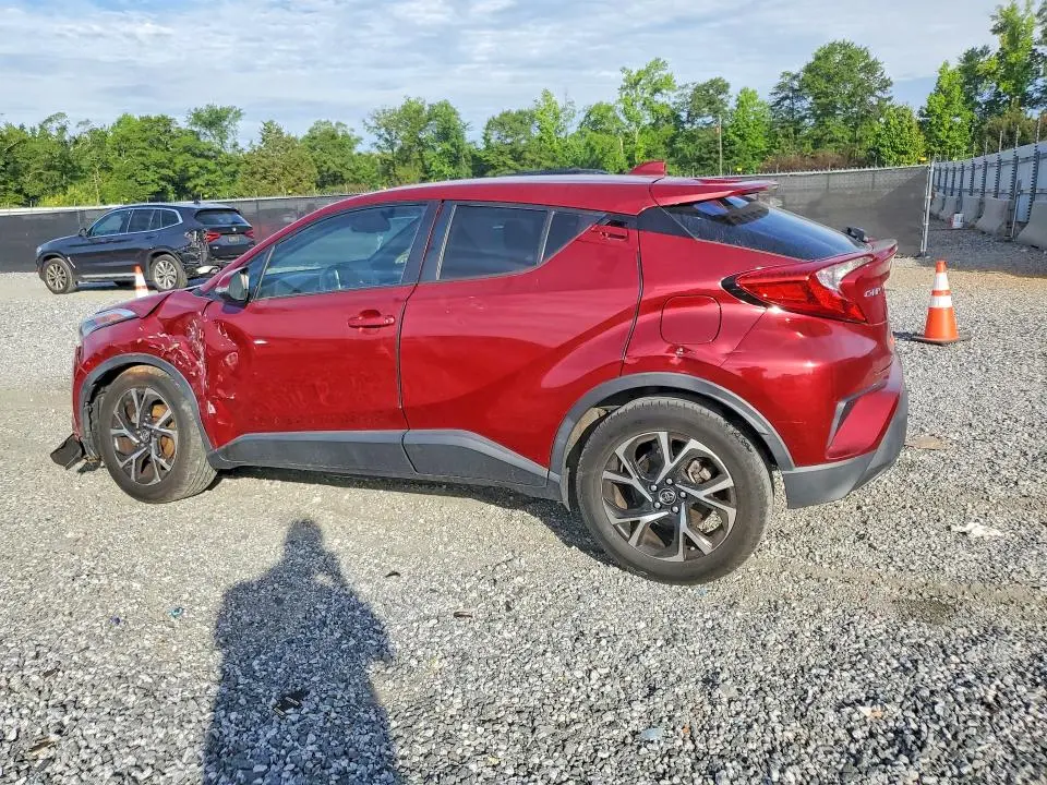 2019 TOYOTA C-HR XLE  
