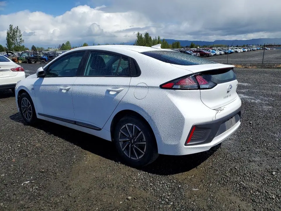 2020 HYUNDAI IONIQ SE  