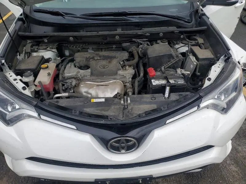 2018 TOYOTA RAV4   