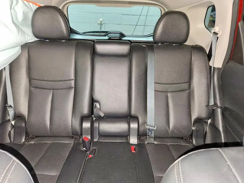 2020 NISSAN ROGUE SL  