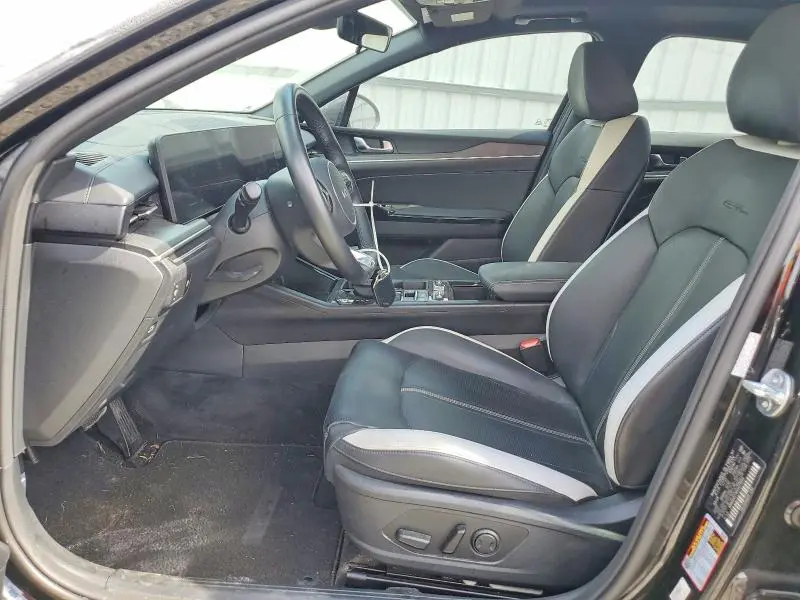 2025 KIA K5   