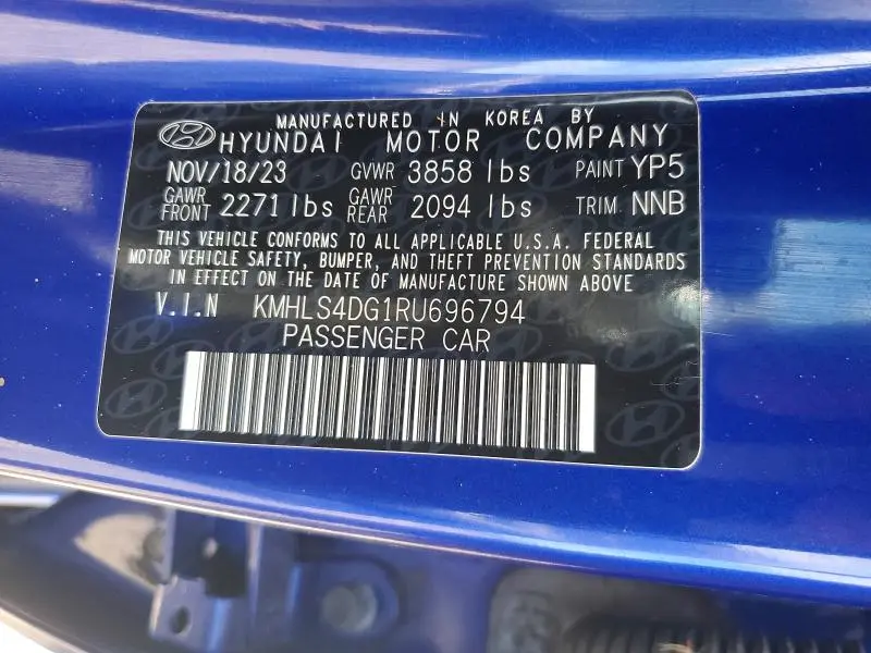 2024 HYUNDAI ELANTRA SEL  