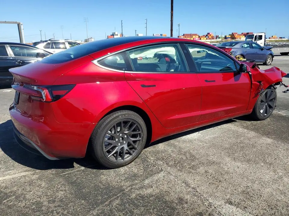 2026 TESLA MODEL 3   