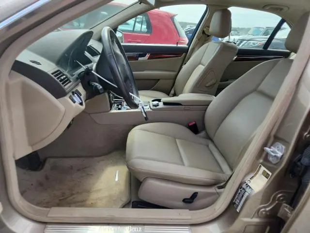 2011 MERCEDES-BENZ C 300  