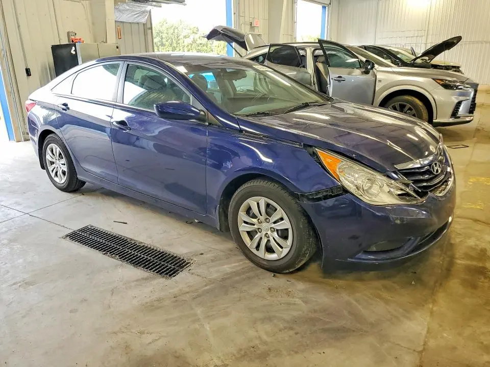 2012 HYUNDAI SONATA GLS  