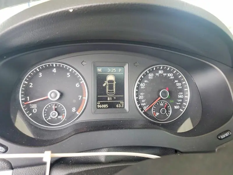 2013 VOLKSWAGEN JETTA GLI  