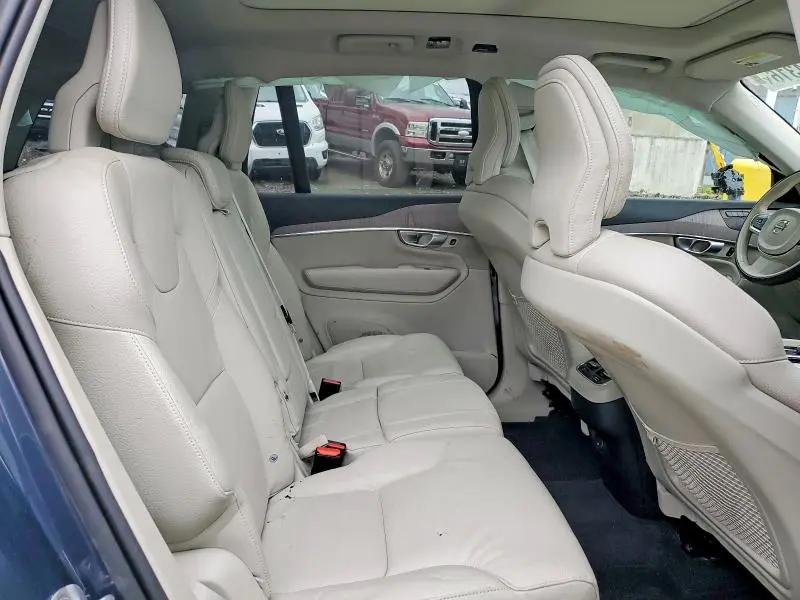 2024 VOLVO XC90 PLUS  