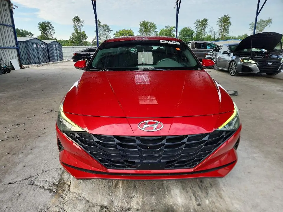 2022 HYUNDAI ELANTRA SEL  