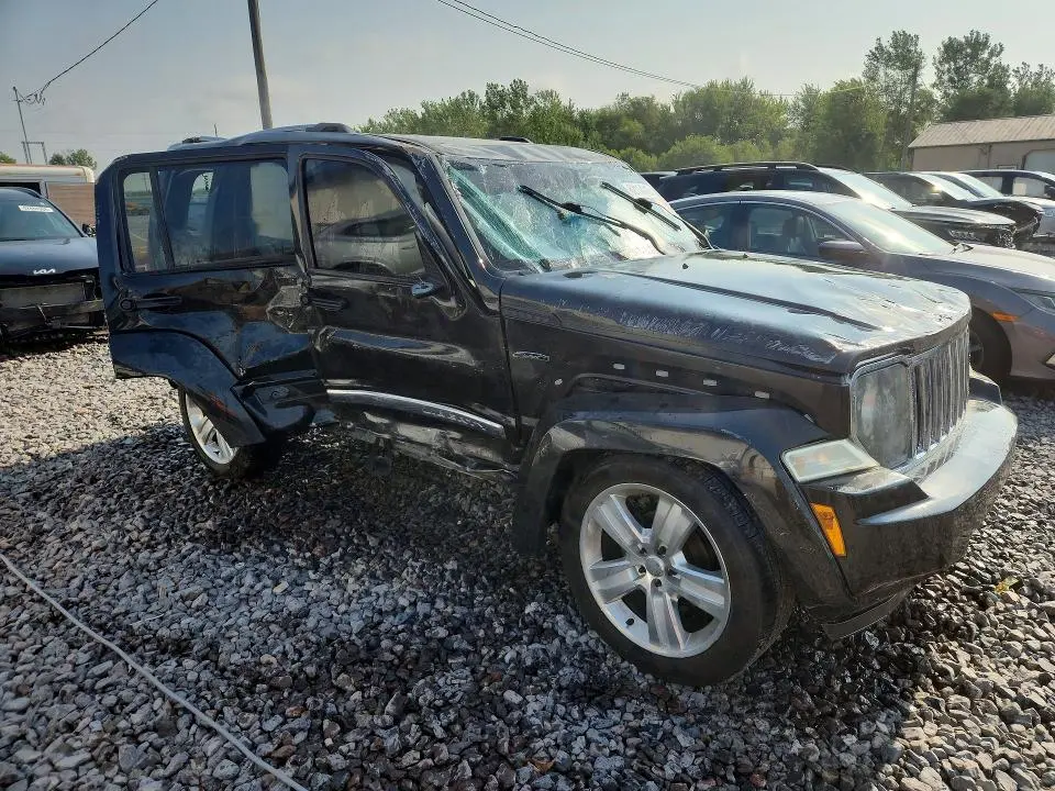 2012 JEEP LIBERTY JET  