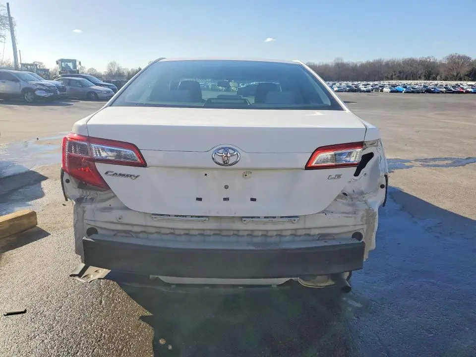 2012 TOYOTA CAMRY LE  