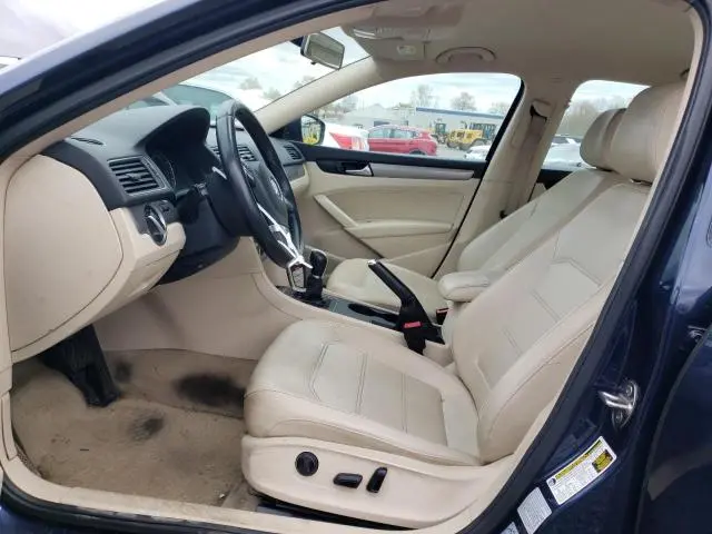 2015 VOLKSWAGEN PASSAT S  
