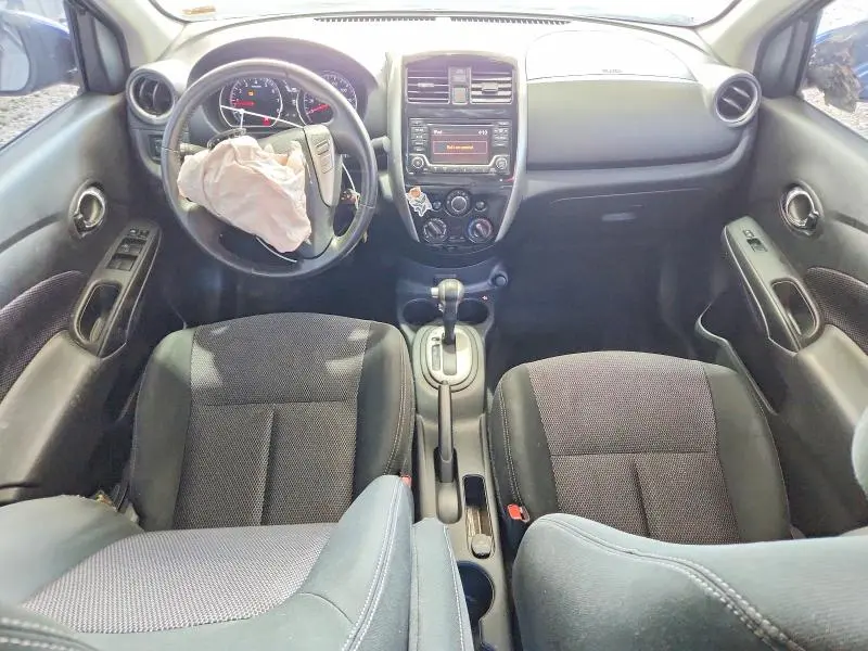 2018 NISSAN VERSA SV  