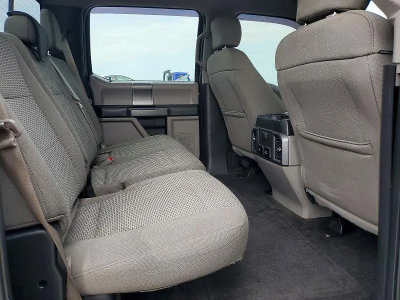 2017 FORD F150 SUPERCREW  