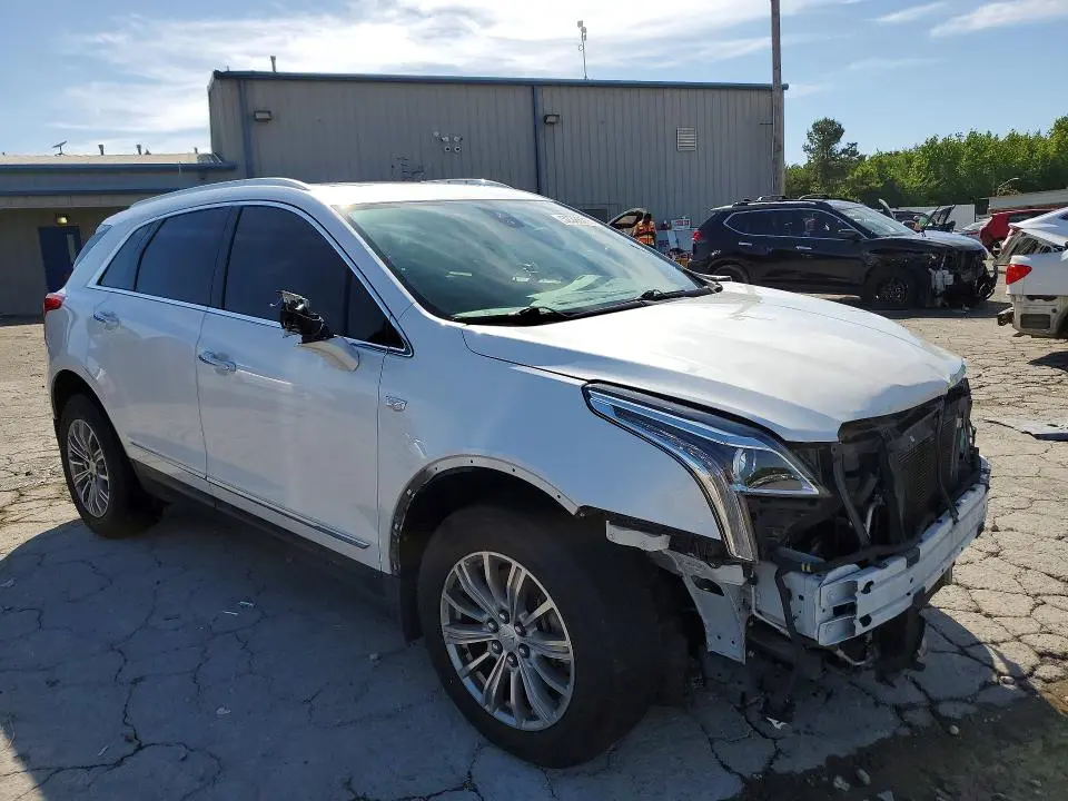2019 CADILLAC XT5 LUXURY  