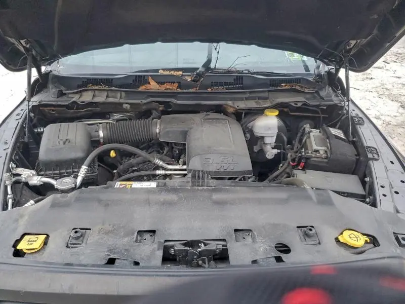 2022 RAM 1500 CLASSIC SLT  