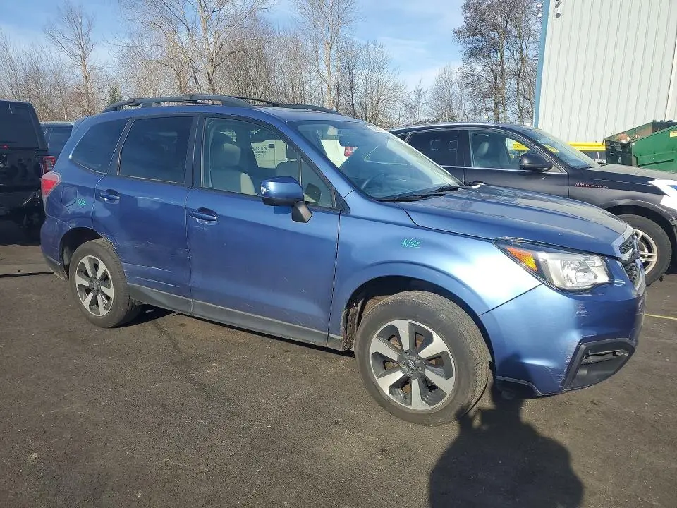 2017 SUBARU FORESTER 2.5I PREMIUM  