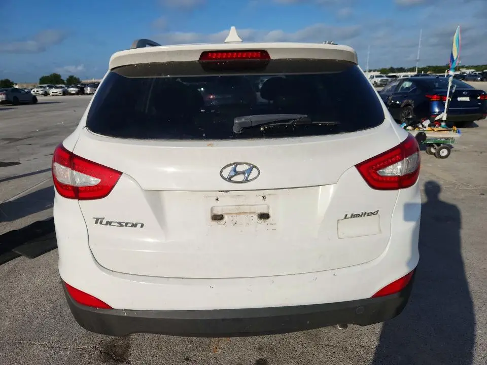 2015 HYUNDAI TUCSON LIMITED  