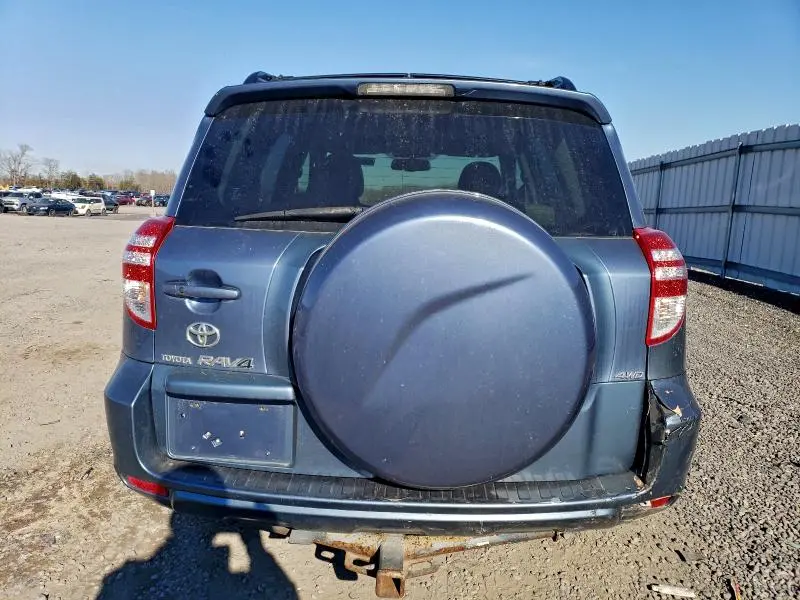 2010 TOYOTA RAV4 LIMITED  