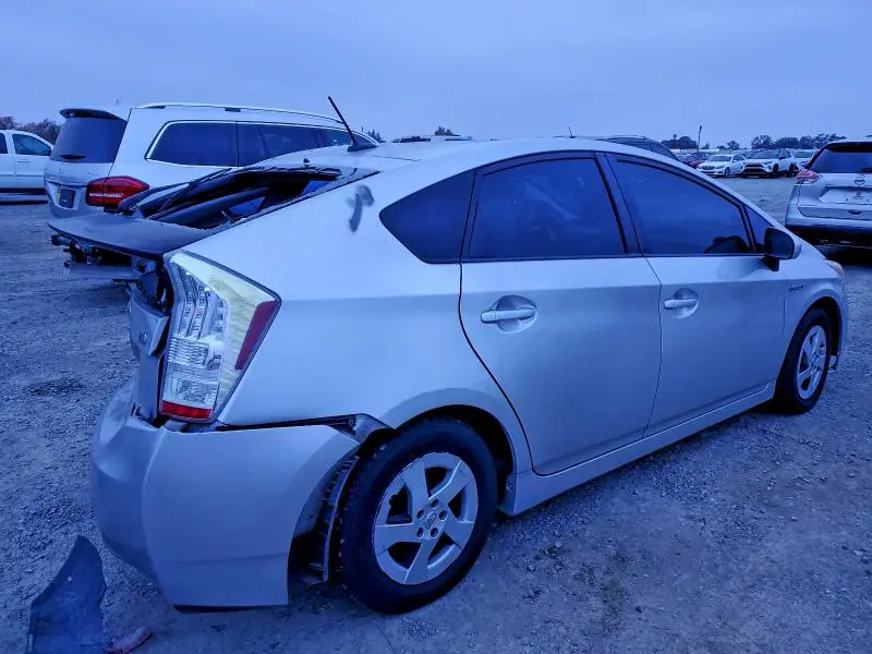 2010 TOYOTA PRIUS   