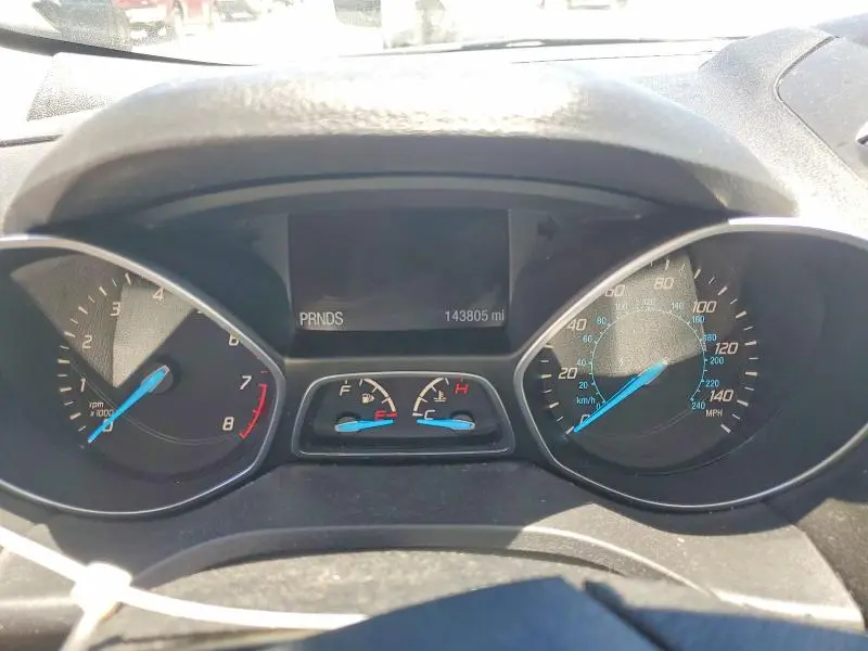 2015 FORD ESCAPE SE  