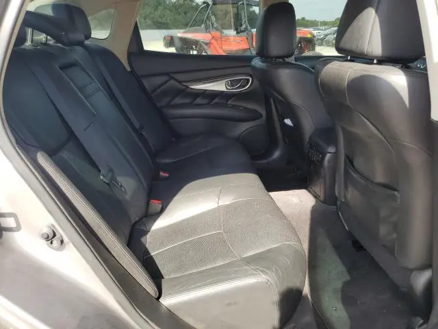 2012 INFINITI M37   