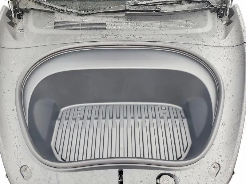 2026 TESLA MODEL 3   