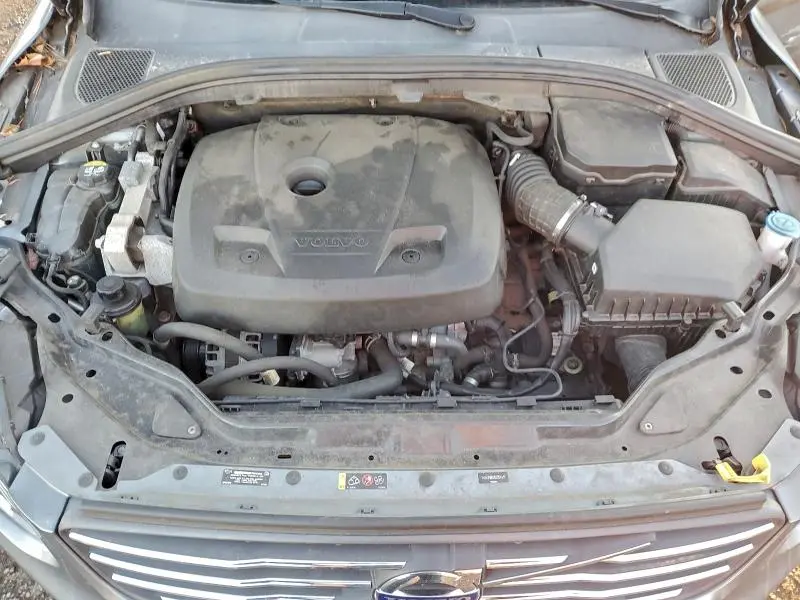 2016 VOLVO XC60 T6 PREMIER  