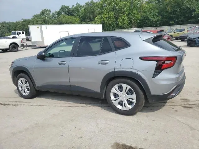 2024 CHEVROLET TRAX LS  