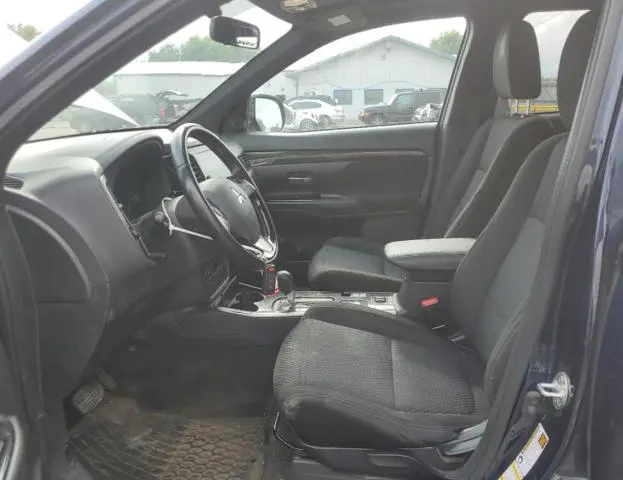 2018 MITSUBISHI OUTLANDER SE