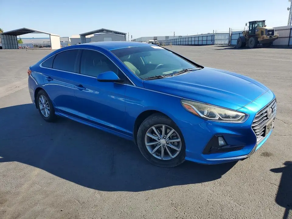 2018 HYUNDAI SONATA SE  