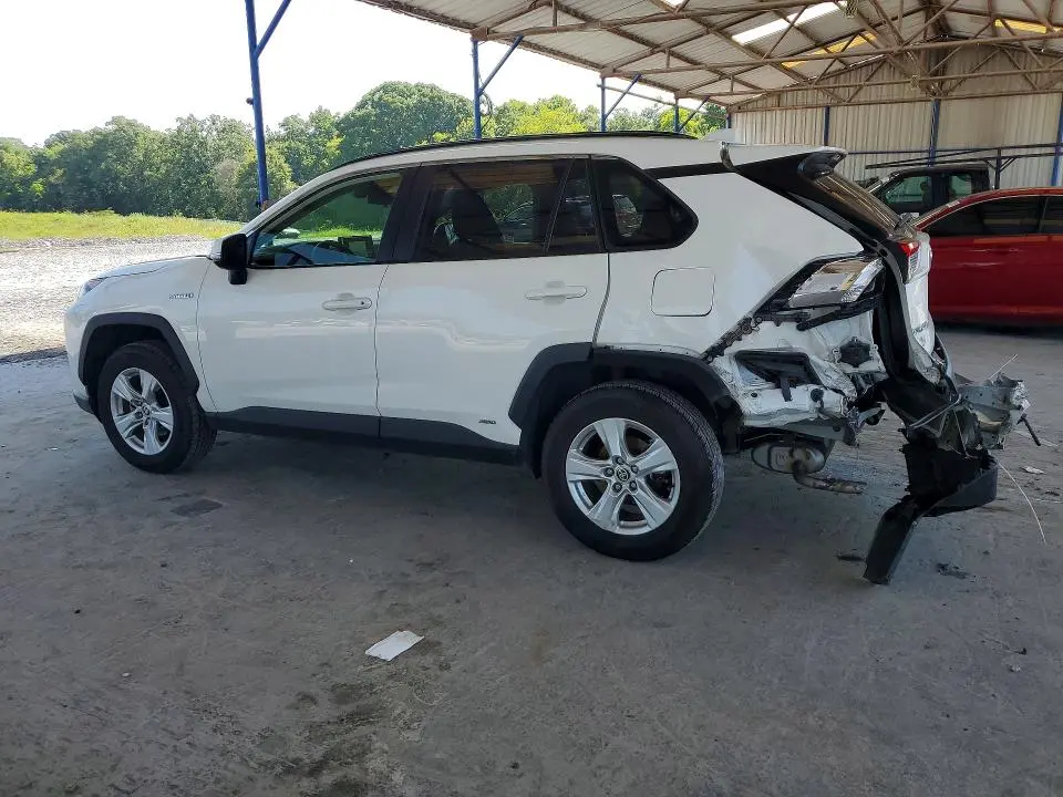 2021 TOYOTA RAV4 LE  