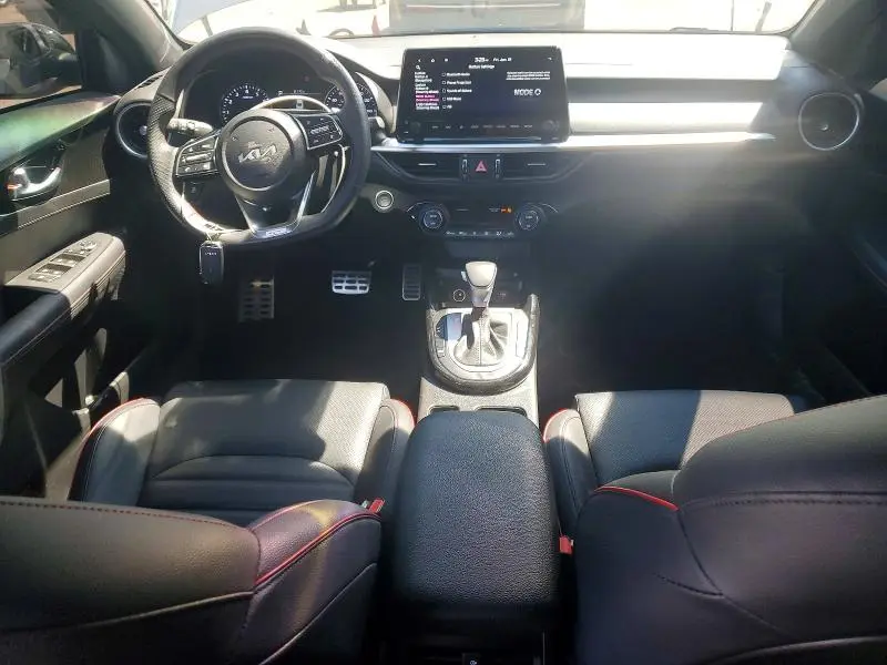 2023 KIA FORTE GT  