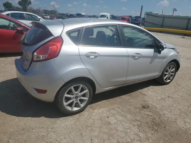 2017 FORD FIESTA SE  