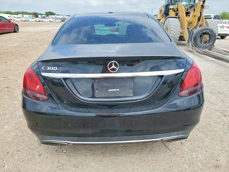 2019 MERCEDES-BENZ C 300  