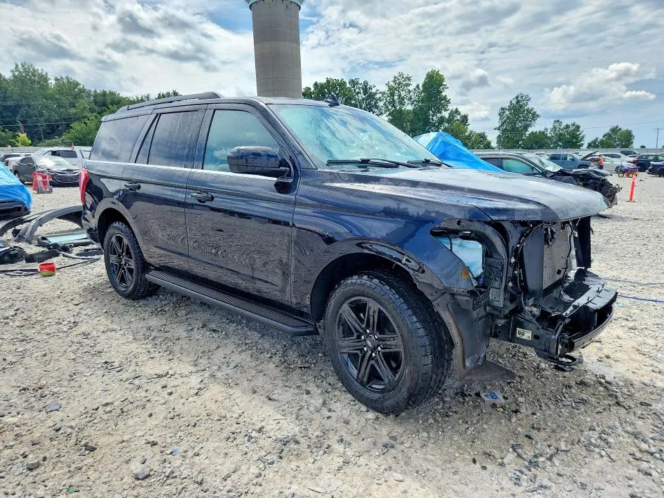 2020 FORD EXPEDITION XLT  