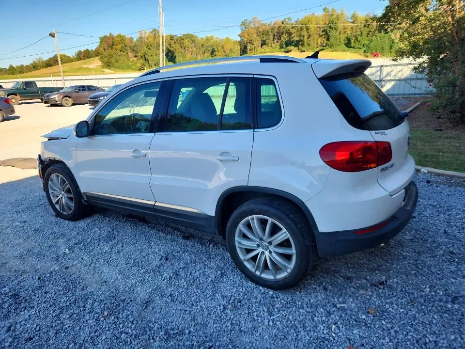 2014 VOLKSWAGEN TIGUAN S  