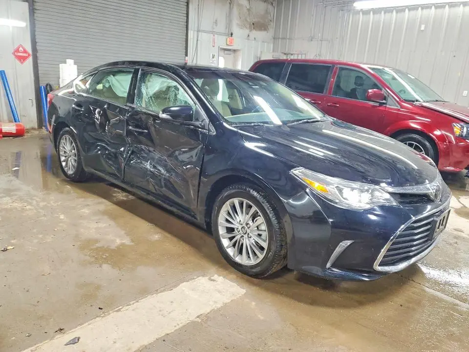2018 TOYOTA AVALON LIMITED  
