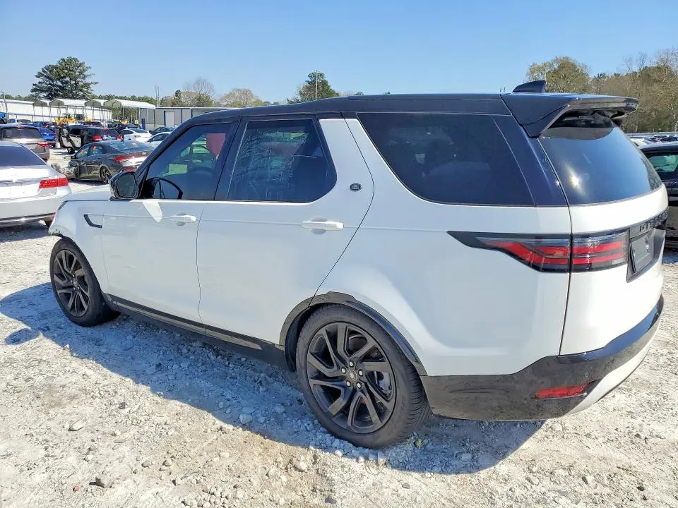 2025 LAND ROVER DISCOVERY DYNAMIC SE  
