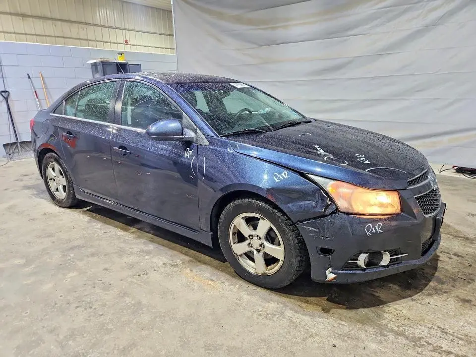2014 CHEVROLET CRUZE LT  