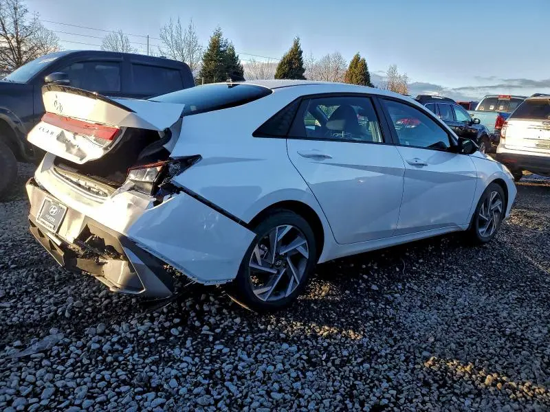 2025 HYUNDAI ELANTRA SEL SPORT  